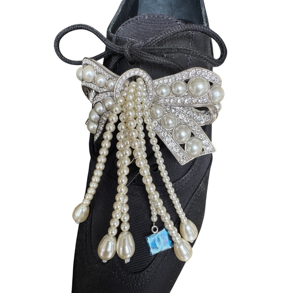Authentic NEW Chanel Pearl Bow Booties Women Sz EU 38 US 7-7.5 Shoe NEVER WORN - Picture 9 of 16